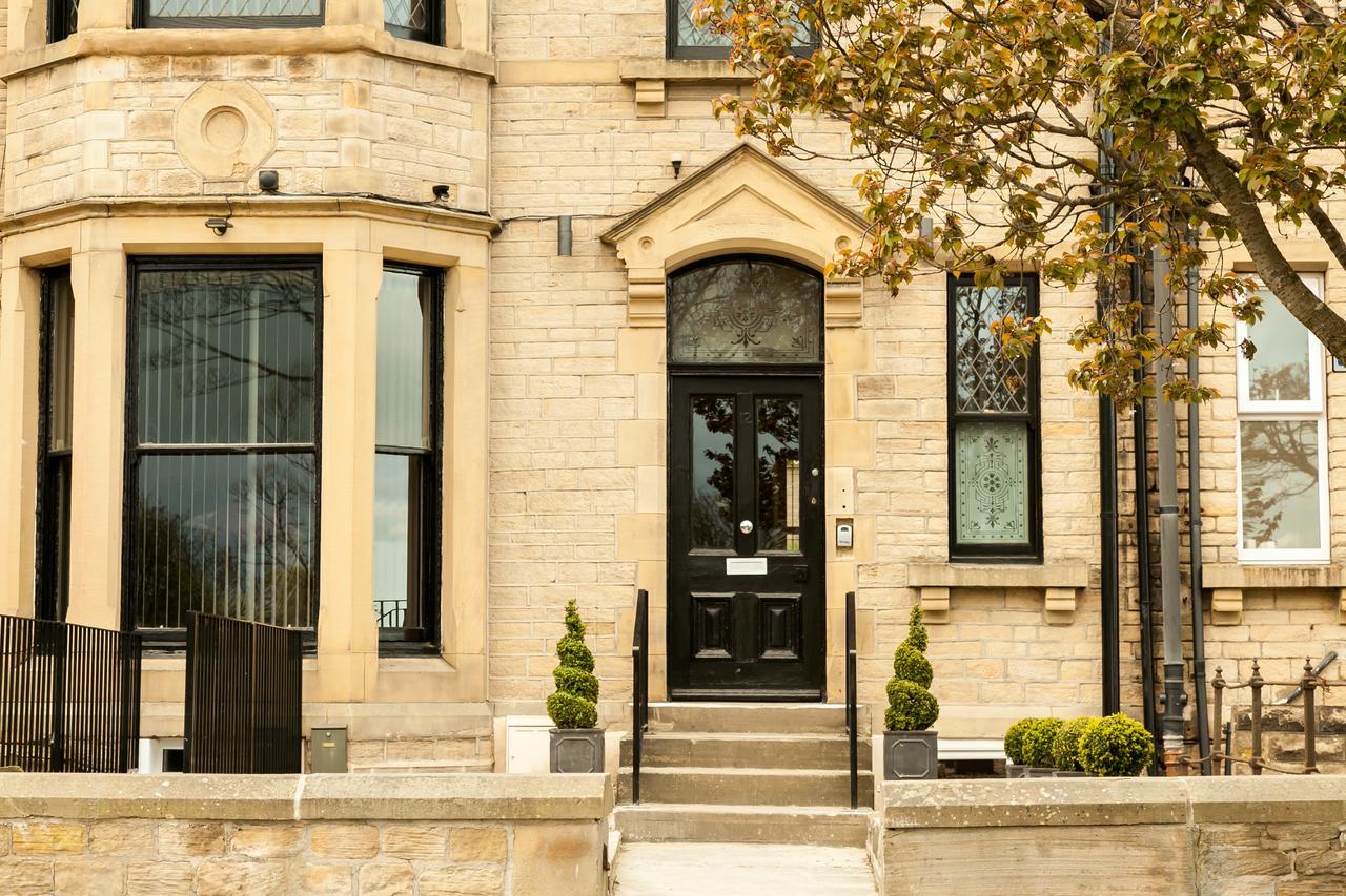 Townhouse No 12 Hotel Huddersfield Ngoại thất bức ảnh